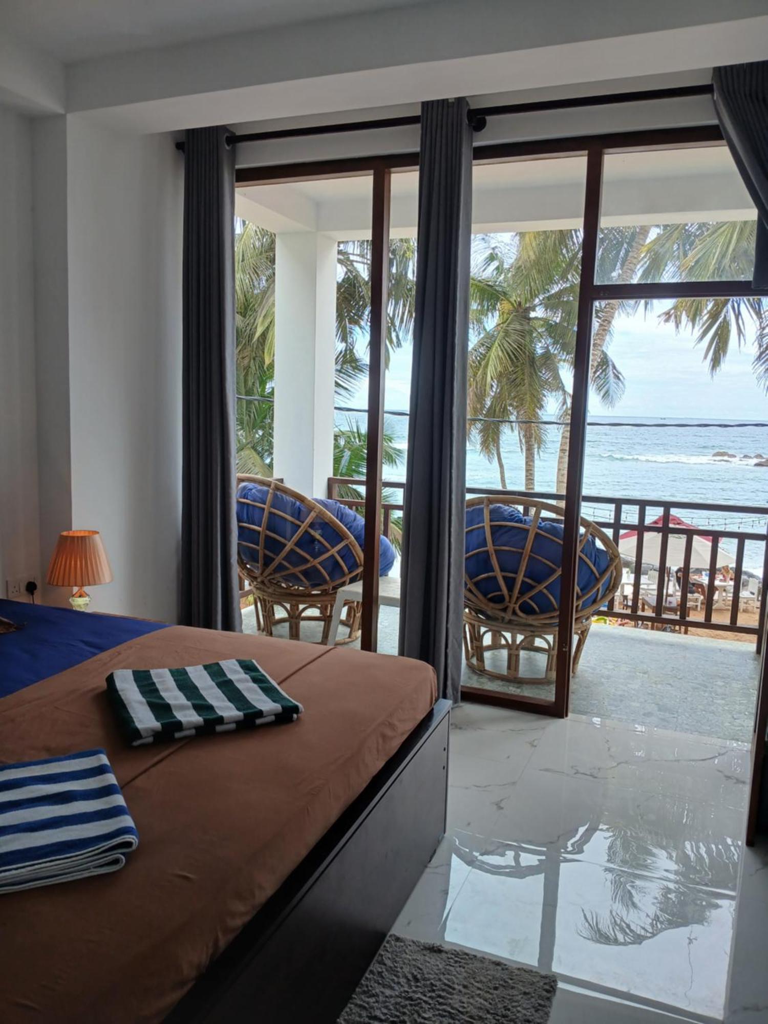 Turtle Beach House Batigama Номер фото