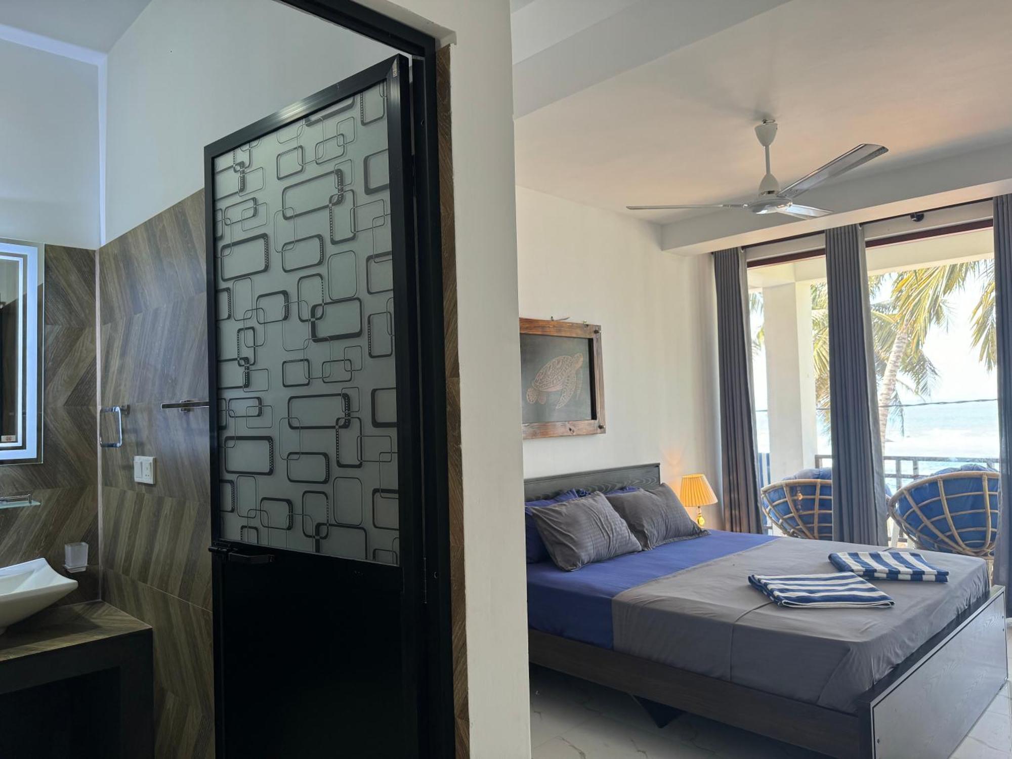 Turtle Beach House Batigama Экстерьер фото